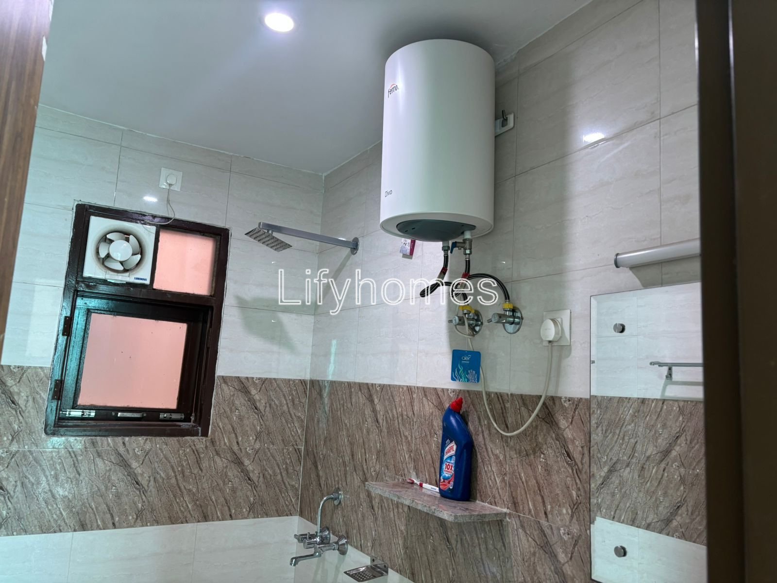 2 BHK Builder Floor For Rent in Sector 43, Golf Course Road, Gurgaon — photo 5