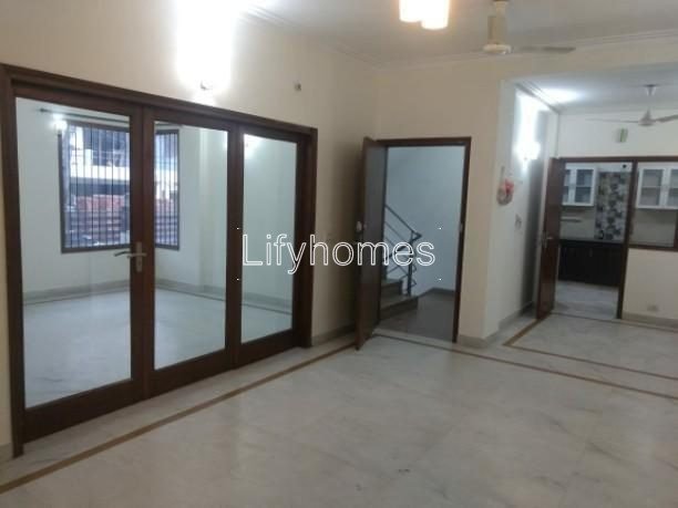4 BHK Builder Floor For Rent in South City 1, Gurgaon — photo 3