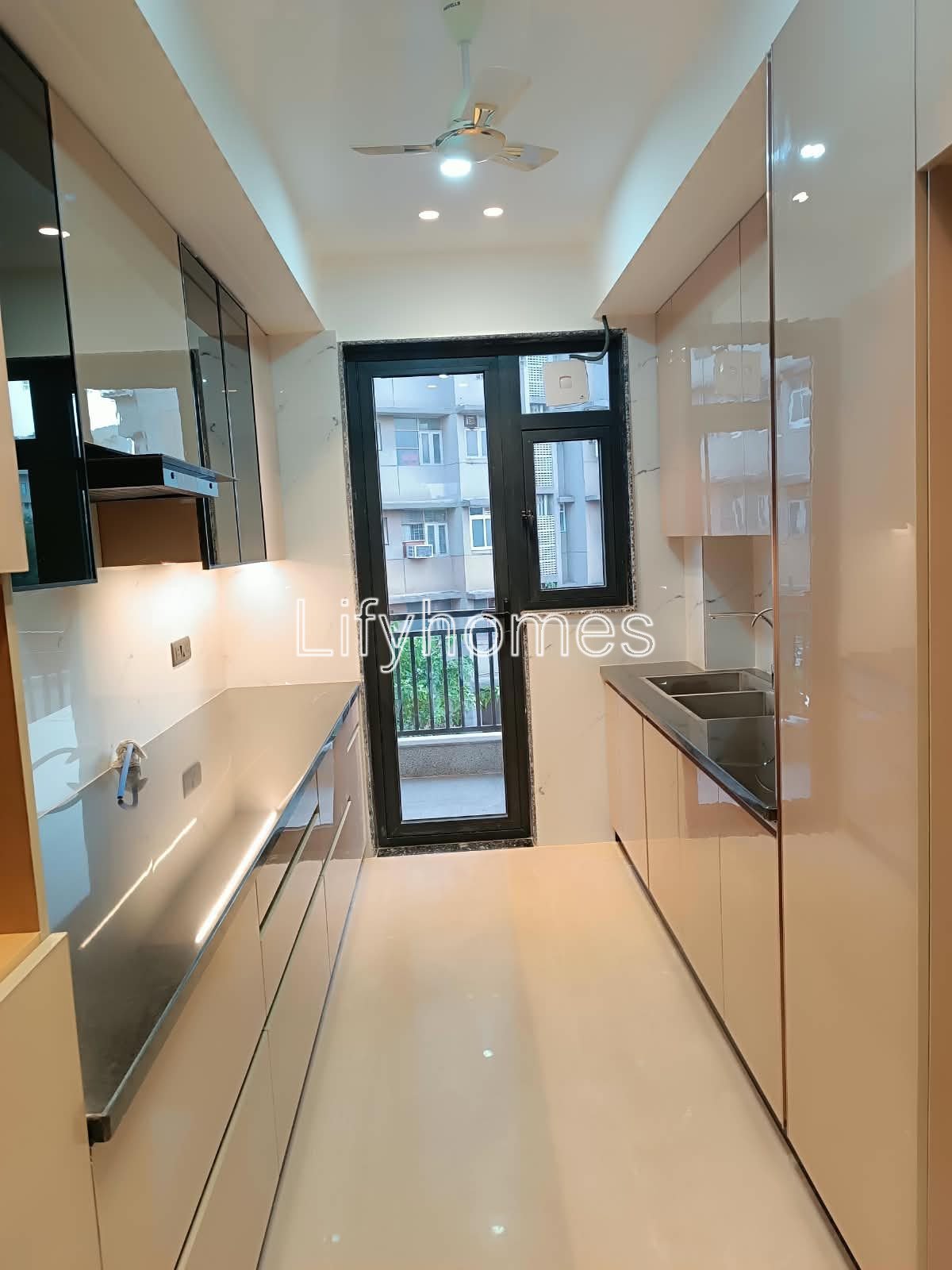 3 BHK Builder Floor For Rent in Sector 57, Golf Course Road, Gurgaon — photo 4