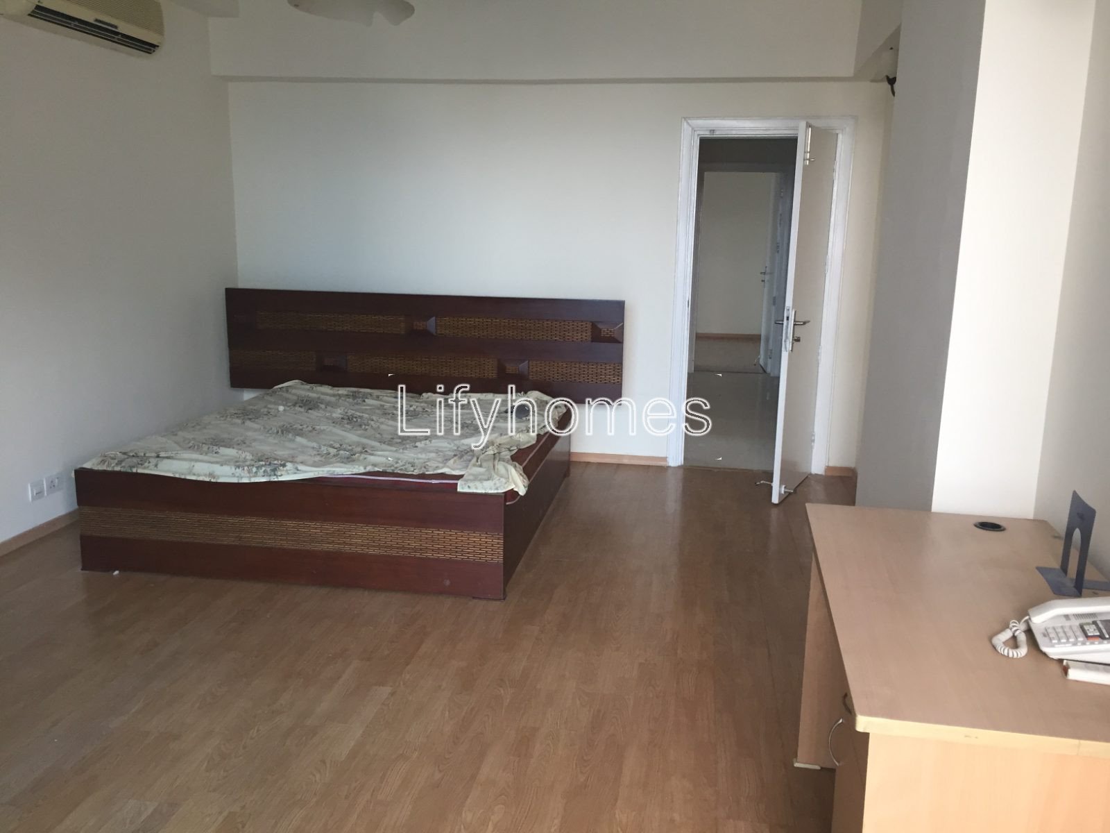 4 BHK Flat/Apartment For Rent in Dlf Pinnacle, Sector 43, Golf Course Road, Gurgaon — photo 5