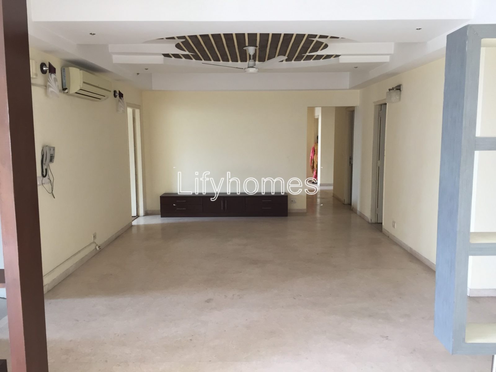 4 BHK Flat/Apartment For Rent in Dlf The Summit, Sector 54, Golf Course Road, Gurgaon — photo 5