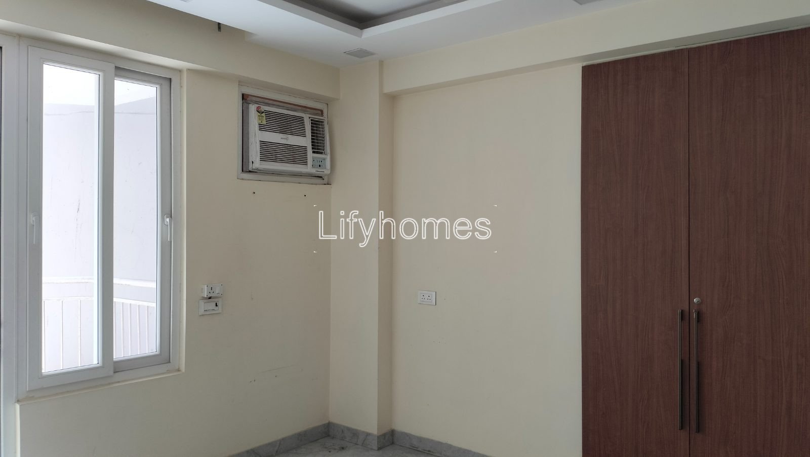 3 BHK Flat/Apartment For Rent in Ram Shanti society, Sector 52, Gurgaon — photo 2