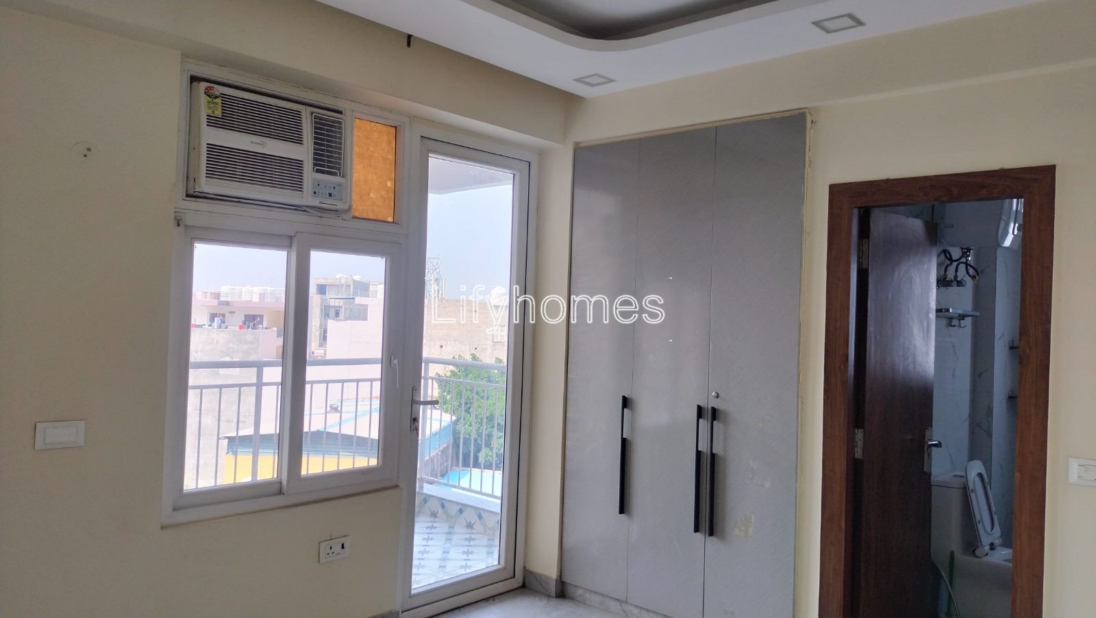 3 BHK Flat/Apartment For Rent in Ram Shanti society, Sector 52, Gurgaon — photo 5