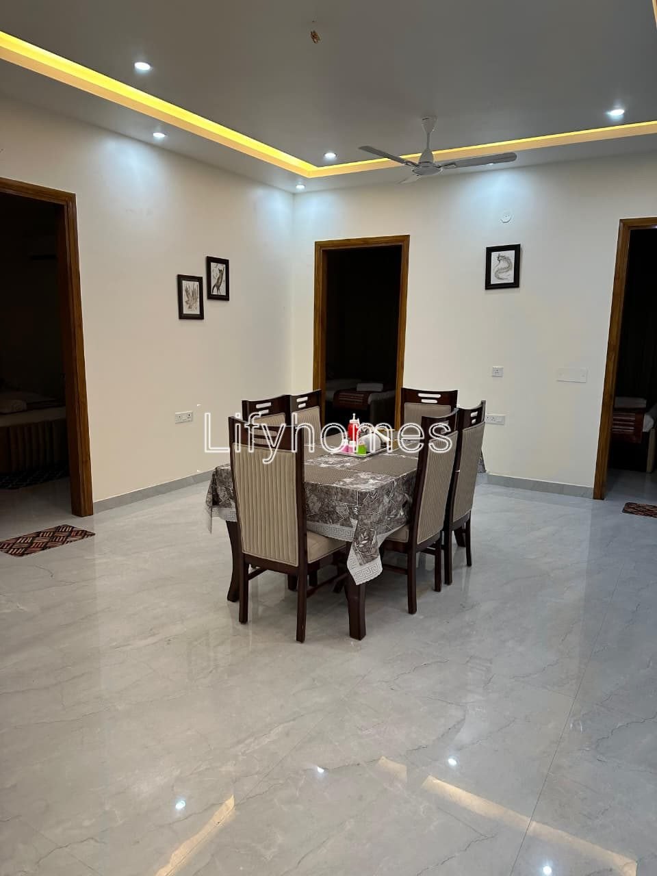 4 BHK Builder Floor For Rent in RWA, Sector 45, Gurgaon — photo 3