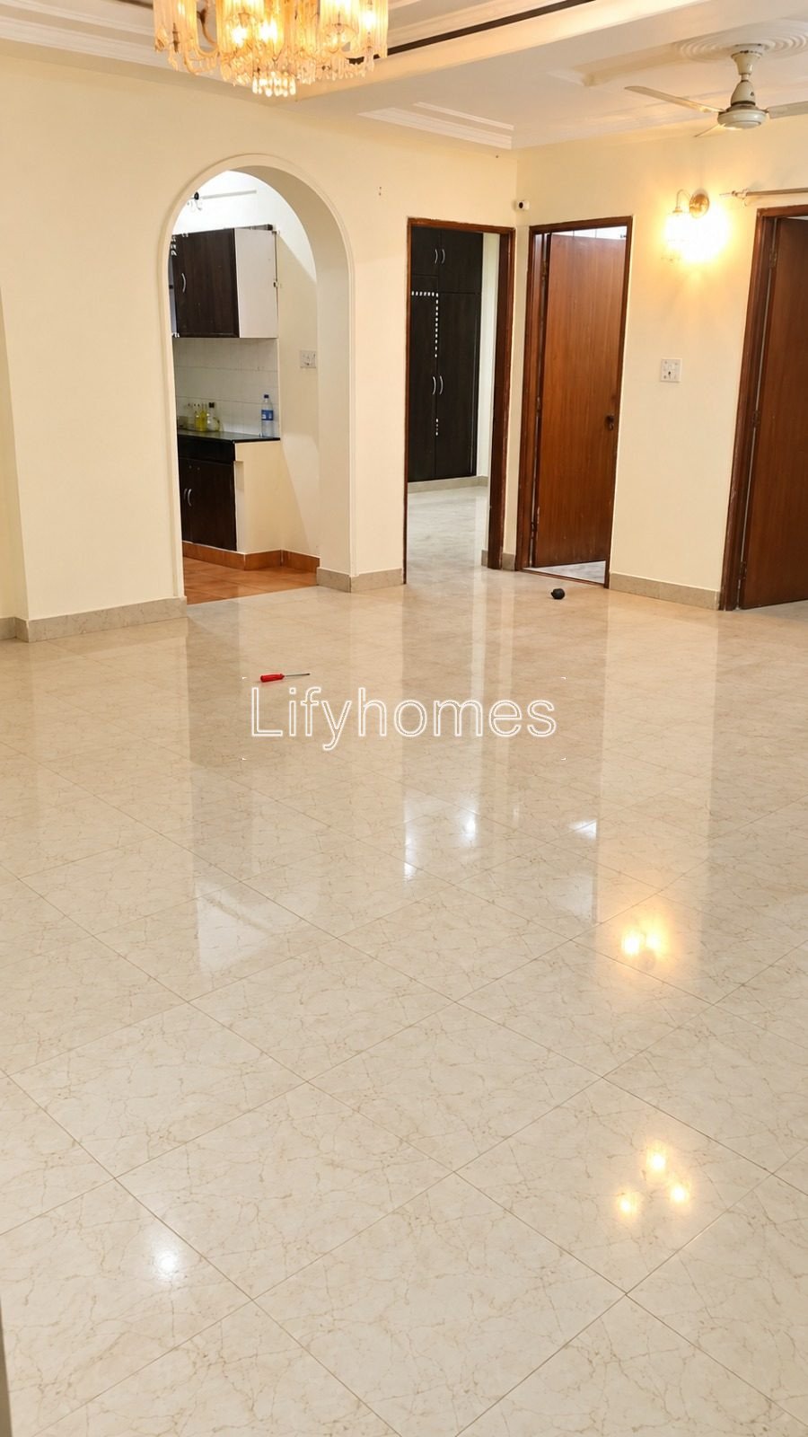 4 BHK Flat/Apartment For Rent in San Marino society, Sector 45, Gurgaon — photo 5