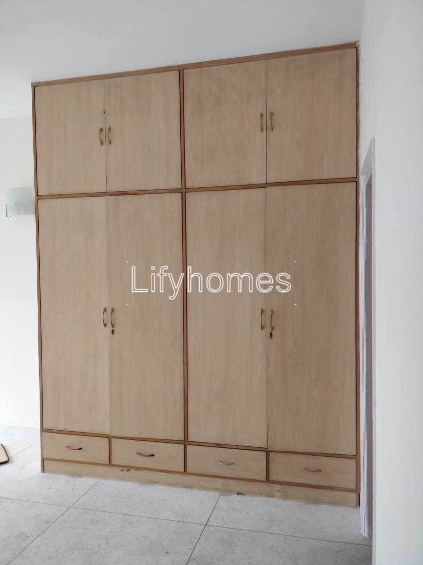 2 BHK Flat/Apartment For Rent in Dlf Regency Park 1, Sector 43, Dlf city phase 4, Gurgaon — photo 5