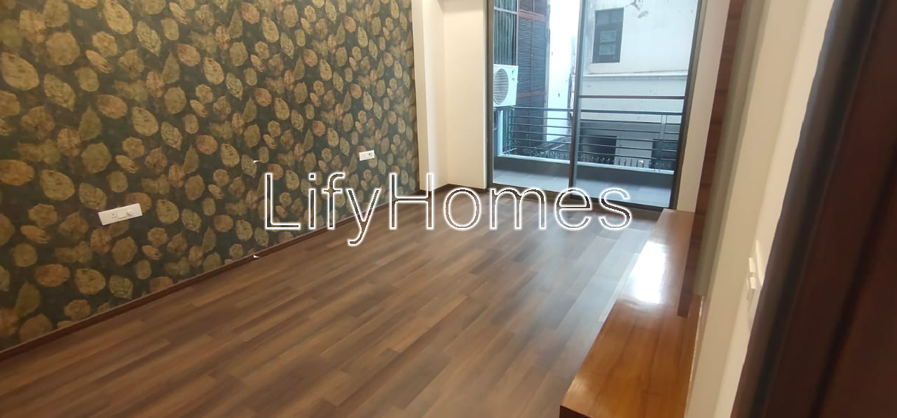 4 BHK Independent/Builder Floor For Rent in Sushant Lok Phase 1, Gurgaon — photo 2