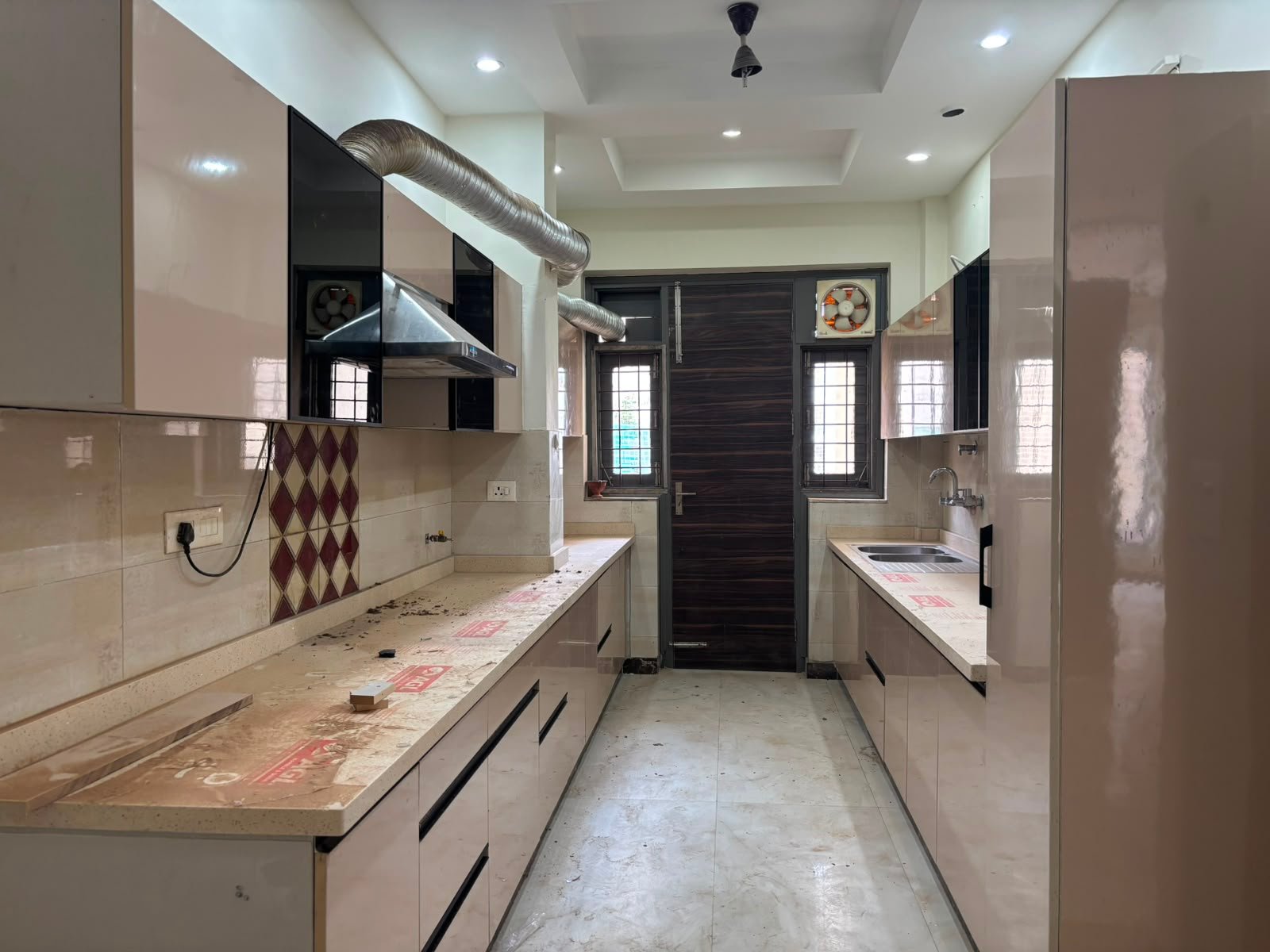 3 BHK Flat/Apartment For Rent in Sector 46, Gurgaon — photo 2