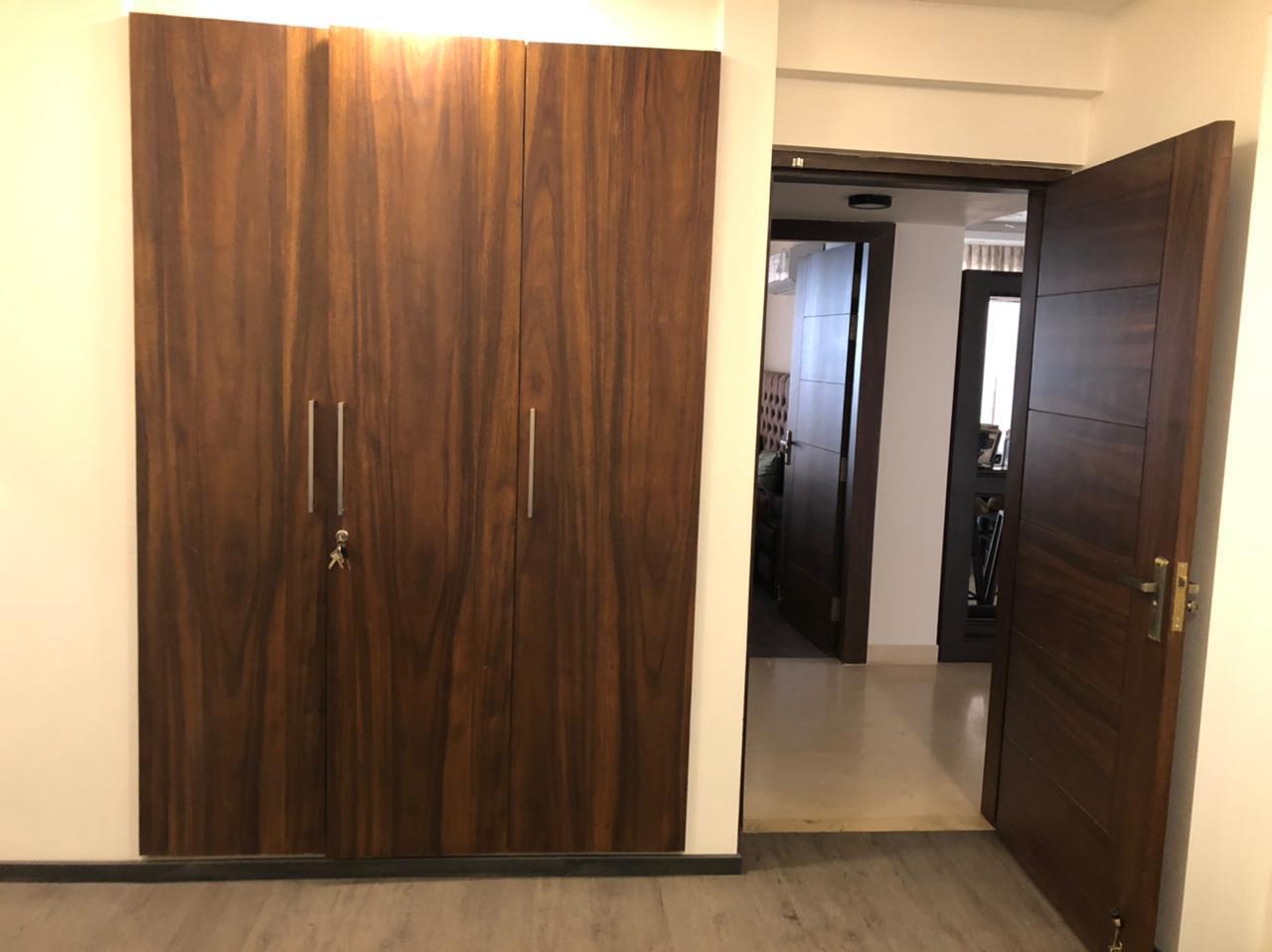 4 BHK Flat/Apartment For Rent in Golf course Road, Gurgaon — photo 3