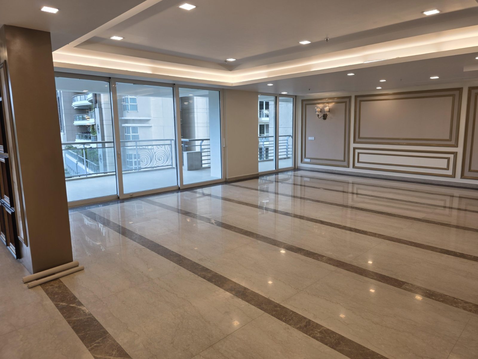 4 BHK Flat/Apartment For Rent in Sector 42, Gurgaon