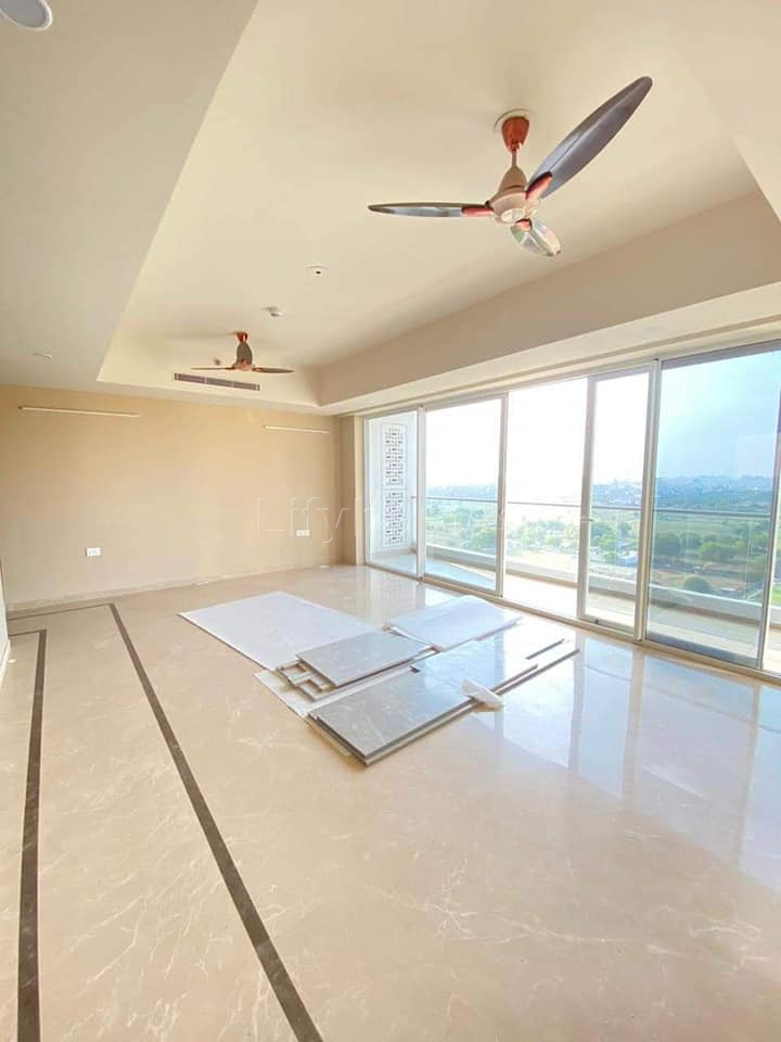 3 BHK Flat/Apartment For Rent in Sector 62, Gurgaon — photo 2