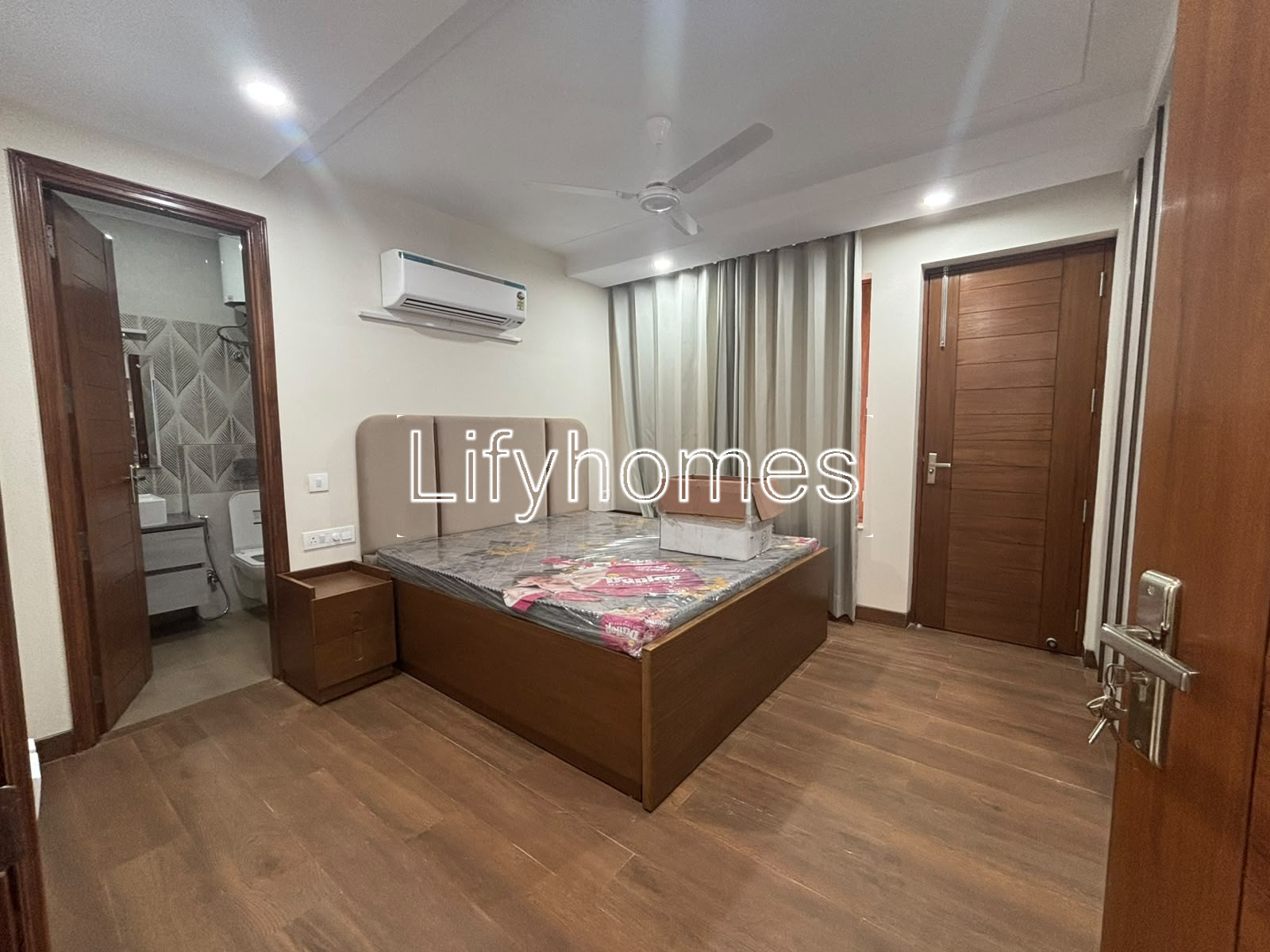 1 BHK Independent/Builder Floor For Rent in Sector 45, Gurgaon