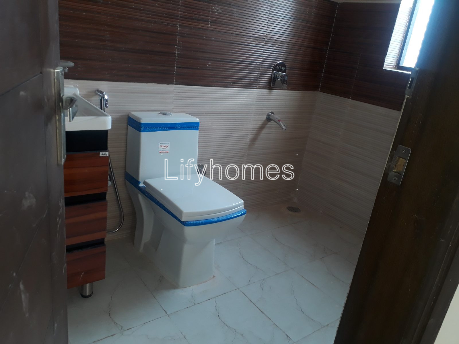 2 BHK Independent/Builder Floor For Rent in Sector 45, Gurgaon — photo 5