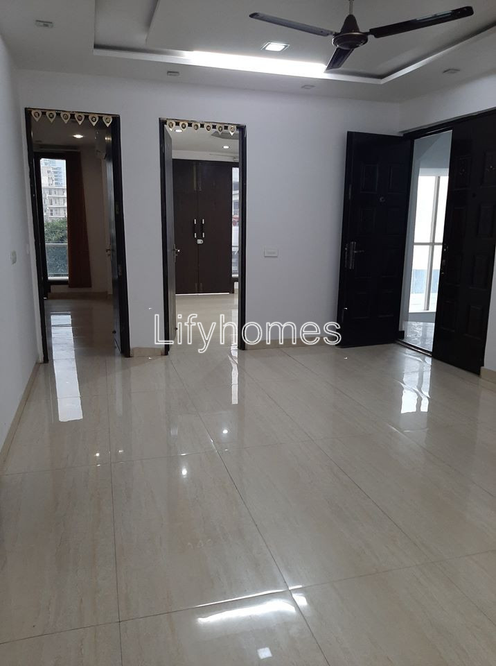 3 BHK Flat/Apartment For Sale in Sector 45, Gurgaon — photo 4