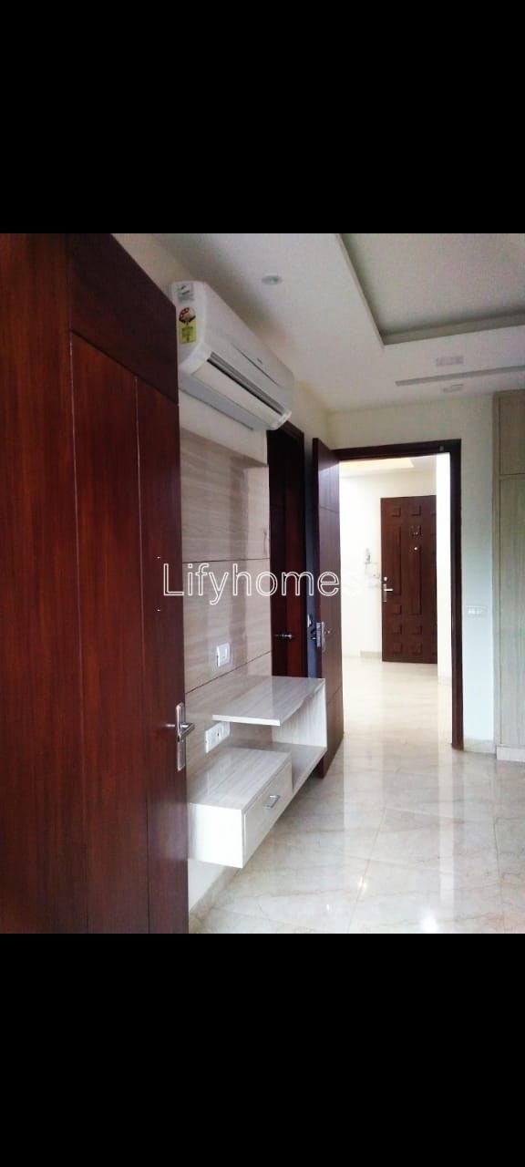 2 BHK Independent/Builder Floor For Rent in Golf Course Road, Sector 43, Gurgaon — photo 4