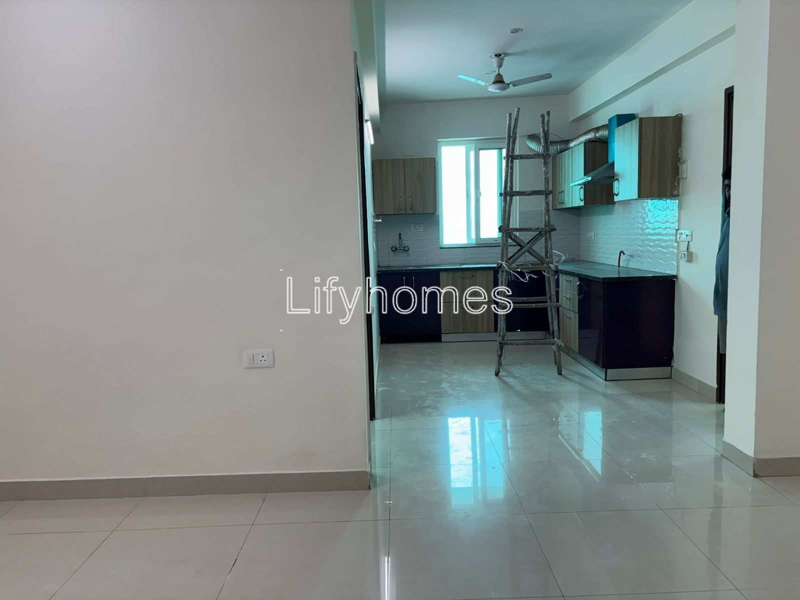 2 BHK Independent/Builder Floor For Rent in Golf Course Road, Gurgaon — photo 4