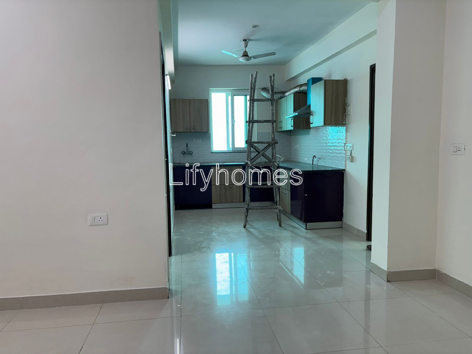 2 BHK Independent/Builder Floor For Rent in Golf Course Road, Gurgaon — photo 5