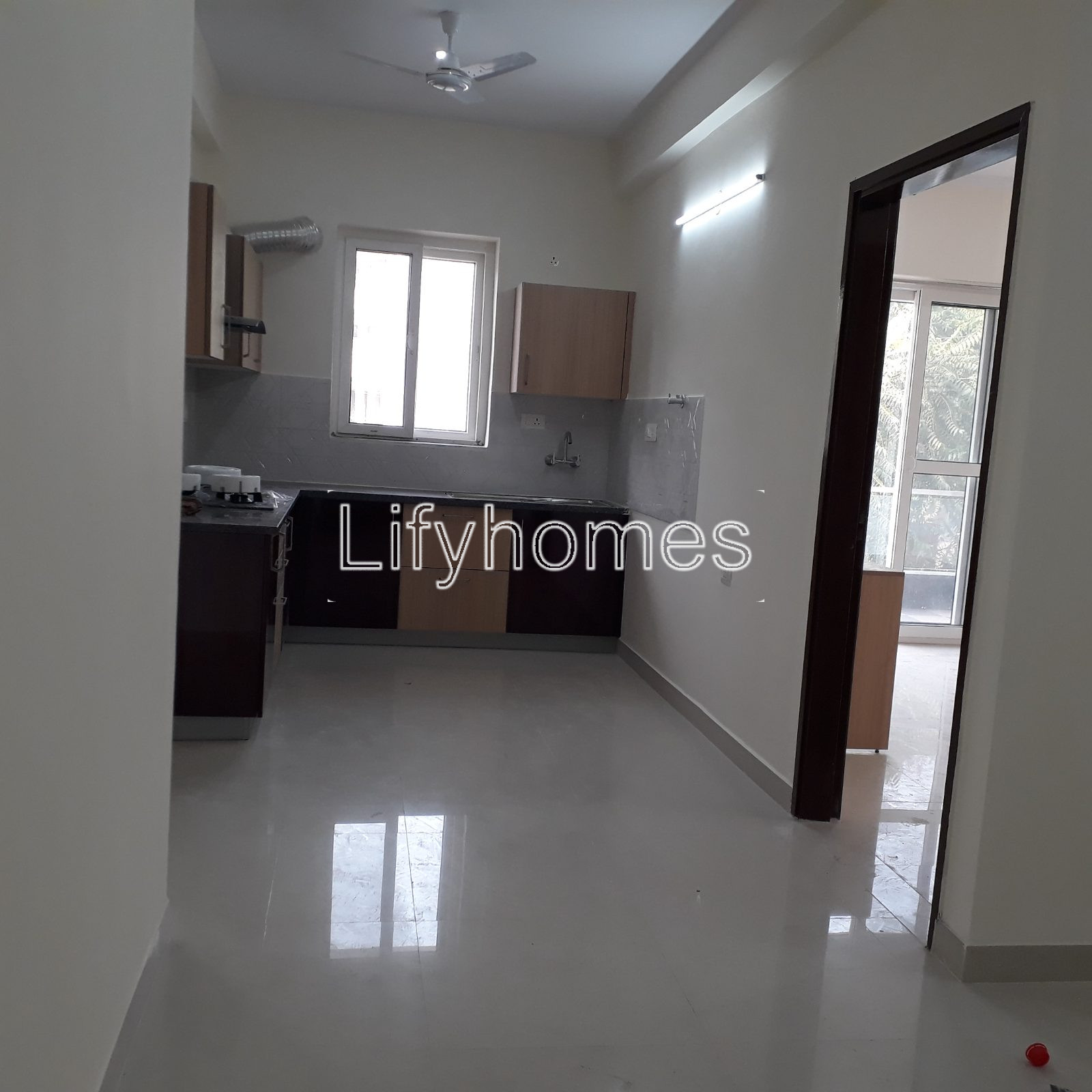 2 BHK Independent/Builder Floor For Rent in Golf Course Road, Sector 43, Gurgaon — photo 3