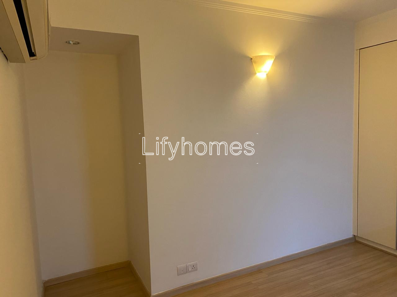 3 BHK Flat/Apartment For Rent in DLF Park Place, Sector 54, Gurgaon — photo 4