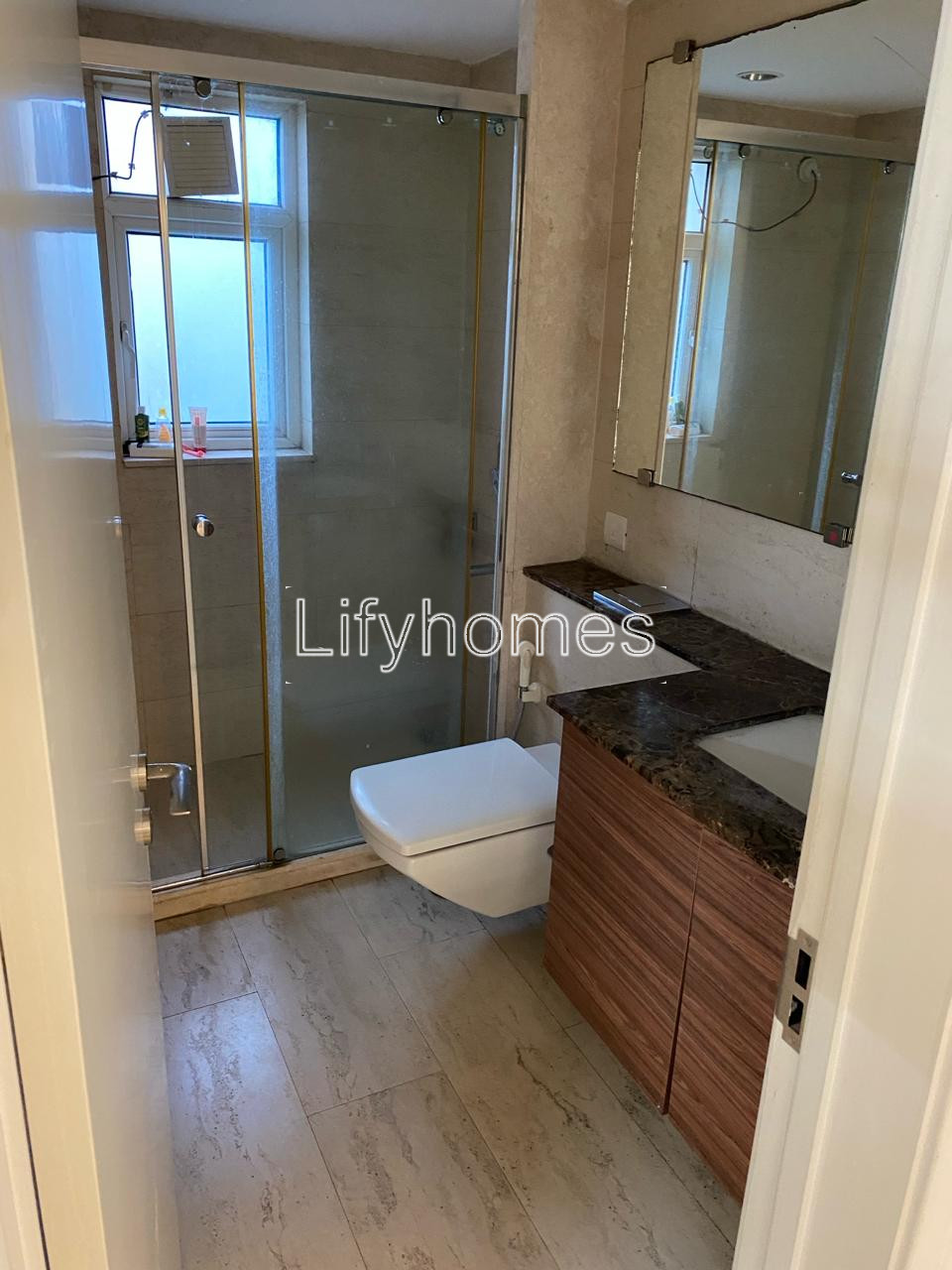 2 BHK Flat/Apartment For Rent in DLF Park Place, Sector 54, Gurgaon — photo 2