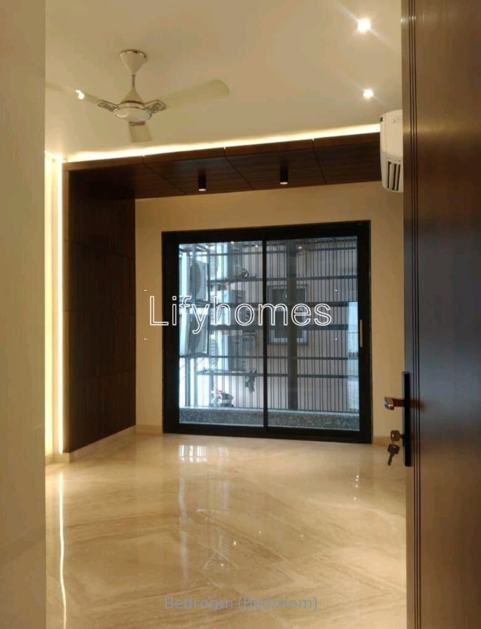 3 BHK Independent/Builder Floor For Rent in DLF Phase 2, Gurgaon — photo 3