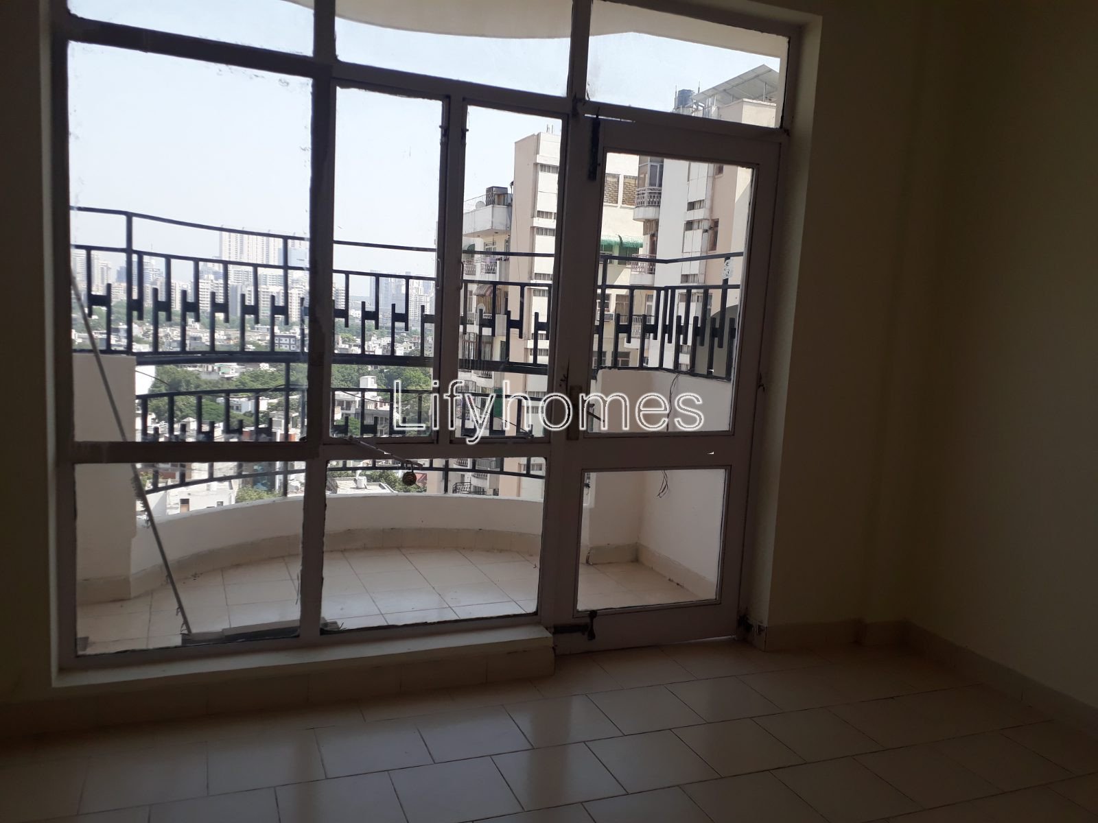 3 BHK Flat/Apartment For Sale in Ansal Maple Heights, Sushant Lok Phase 1, Gurgaon — photo 3