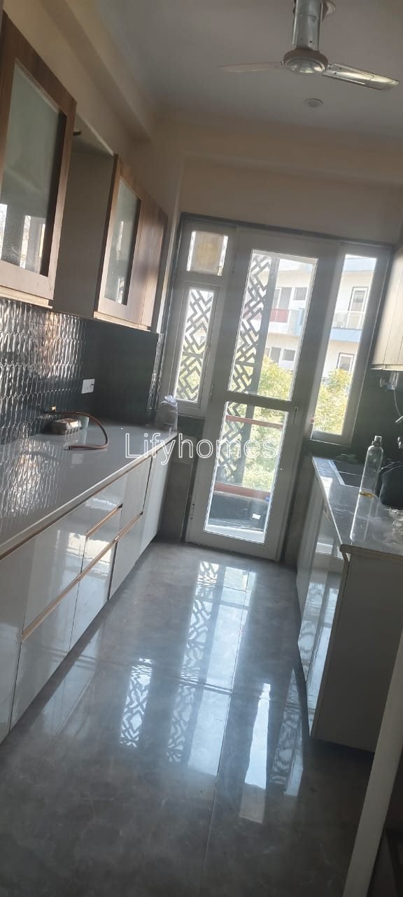 3 BHK Flat/Apartment For Rent in Abhinav Colony, Sector 51, Gurgaon