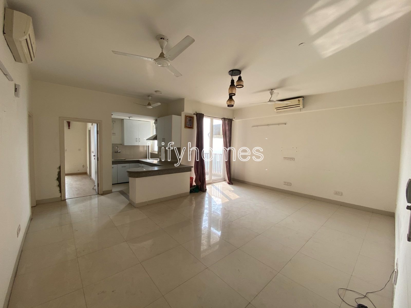 3 BHK Flat/Apartment For Rent in Emaar Palm Drive, Sector 66, Gurgaon