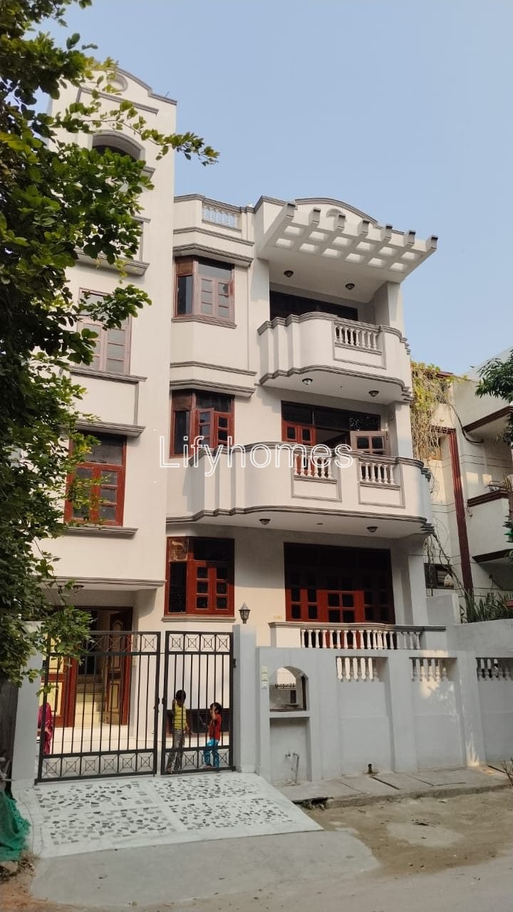8 BHK House/Villa For Sale in Sector 46, Gurgaon