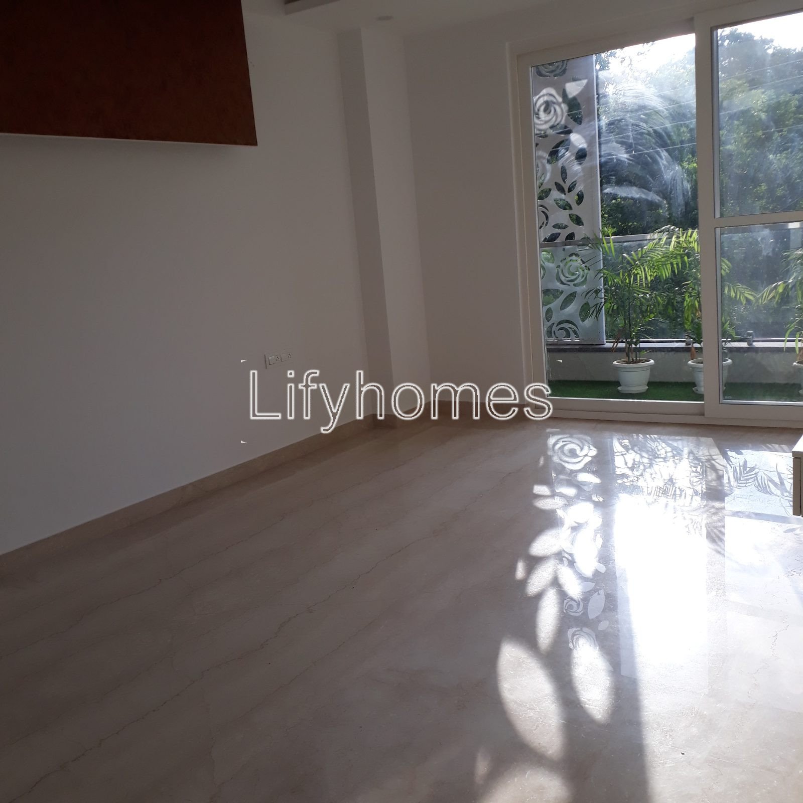 4 BHK Builder Floor For Rent in DLF Phase 2, Block-M, Gurgaon — photo 2