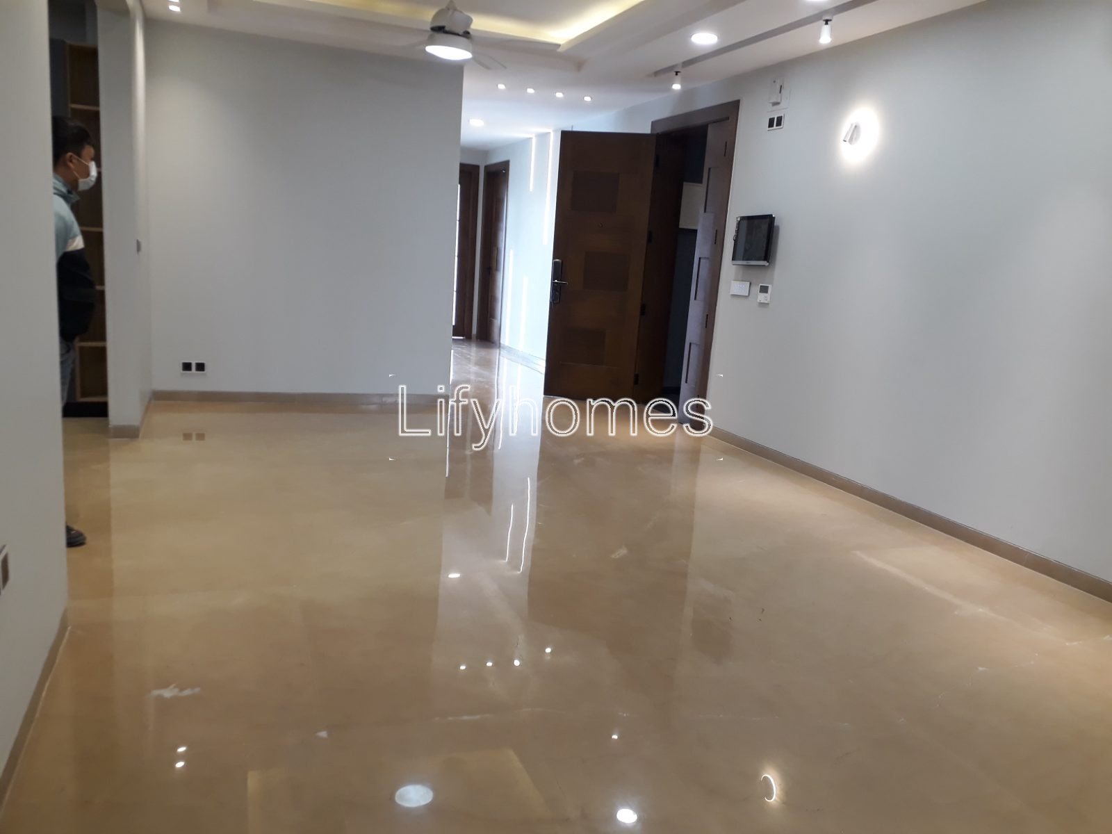 4 BHK Builder Floor For Rent in DLF Phase 1, Gurgaon — photo 2