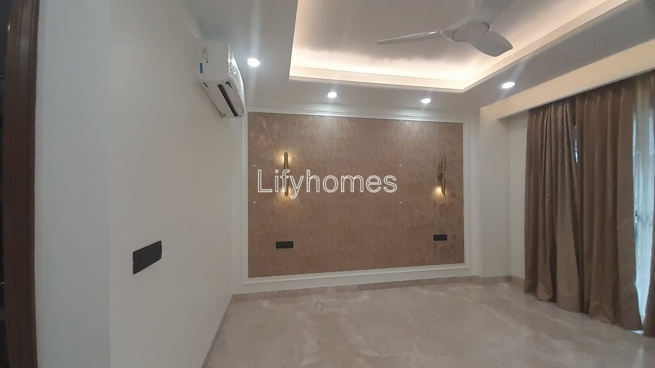4 BHK Builder Floor For Rent in Sushant Lok Phase 1, Gurgaon — photo 3