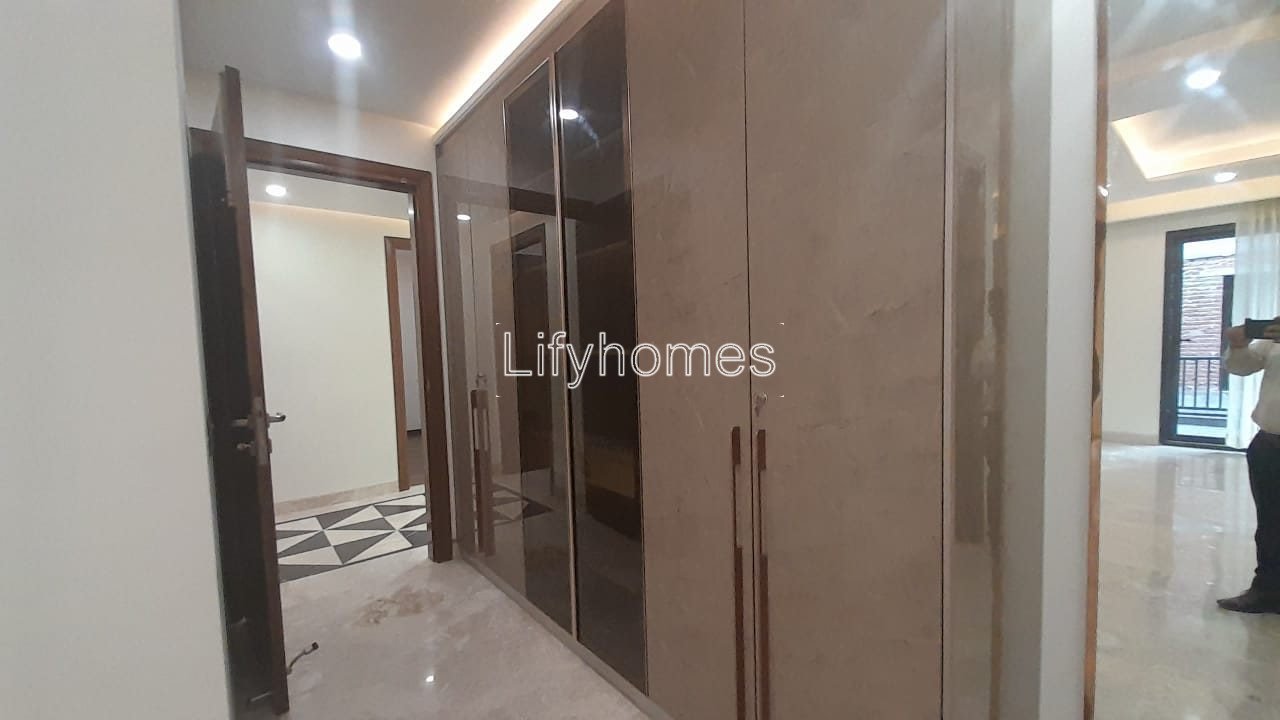 4 BHK Flat/Apartment For Rent in Sushant Lok Phase 1, Gurgaon — photo 2