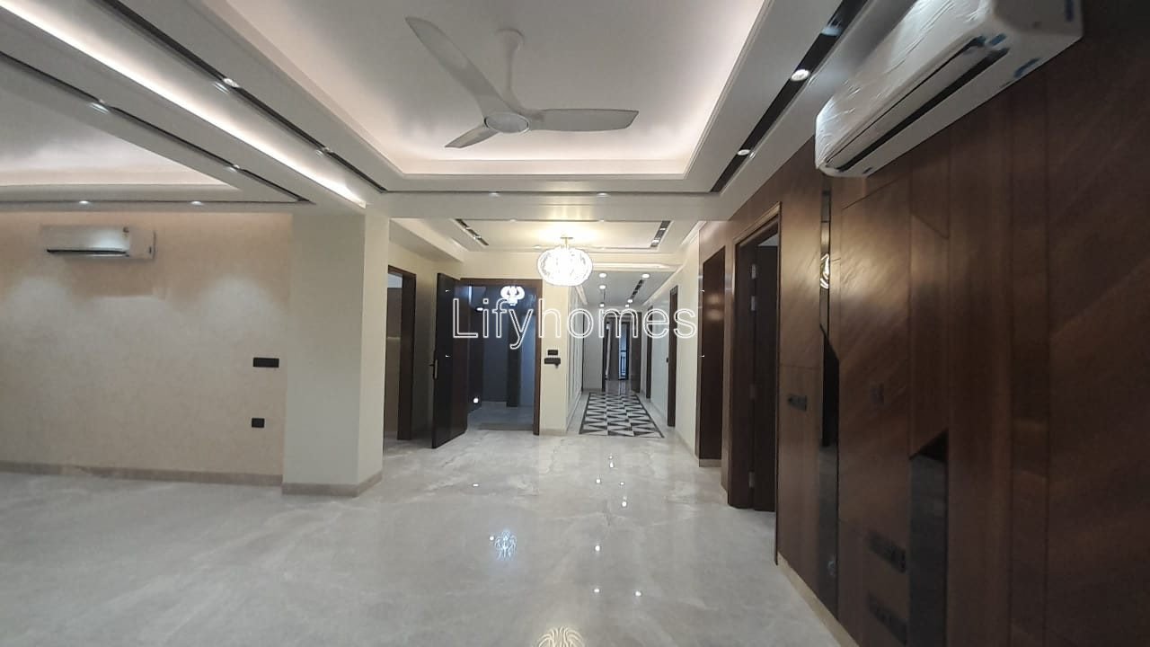 4 BHK Flat/Apartment For Rent in Sushant Lok Phase 1, Gurgaon — photo 5