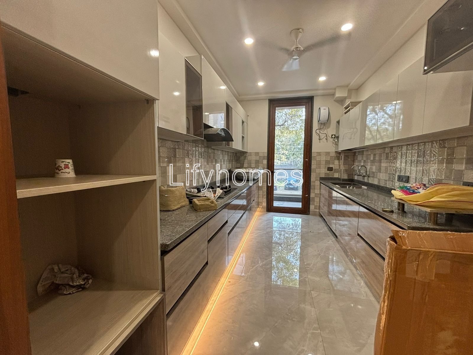 4 BHK Builder Floor For Rent in South City 1, Gurgaon — photo 2