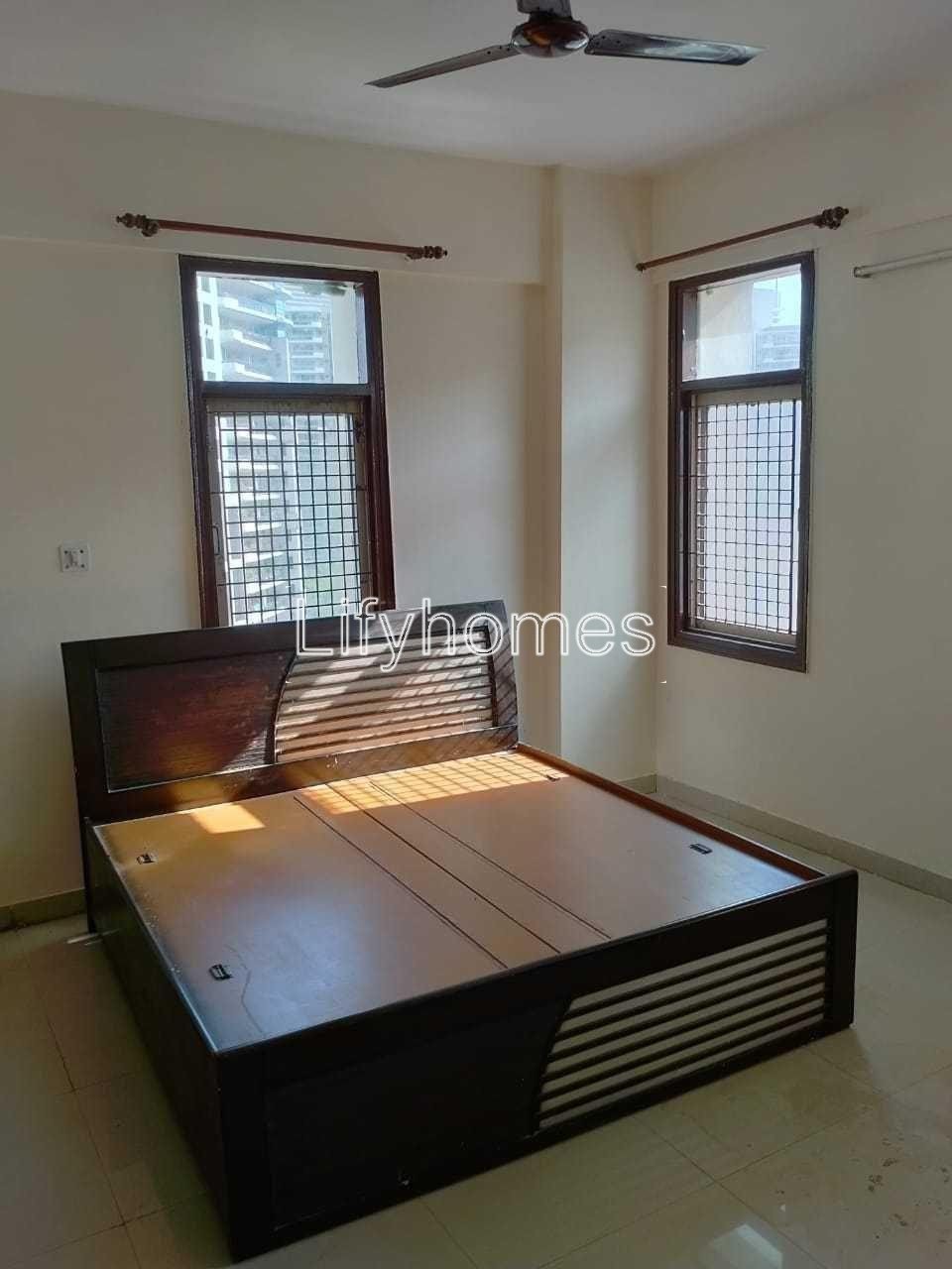 3 BHK Flat/Apartment For Rent in Galaxy Apartment, Sector 43, Gurgaon — photo 3