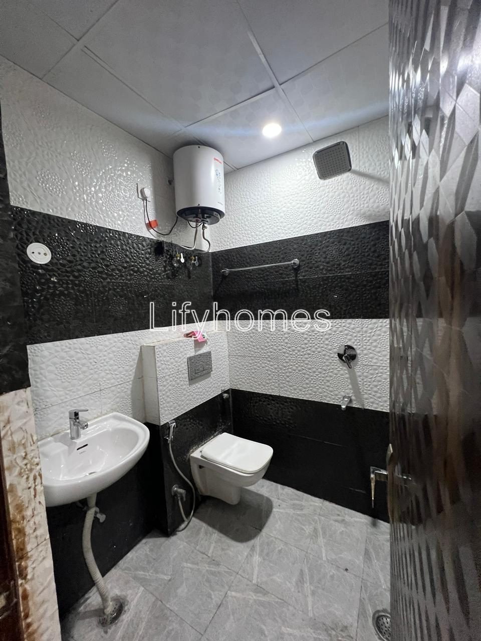 3 BHK Builder Floor For Rent in Sector 46, Gurgaon — photo 3