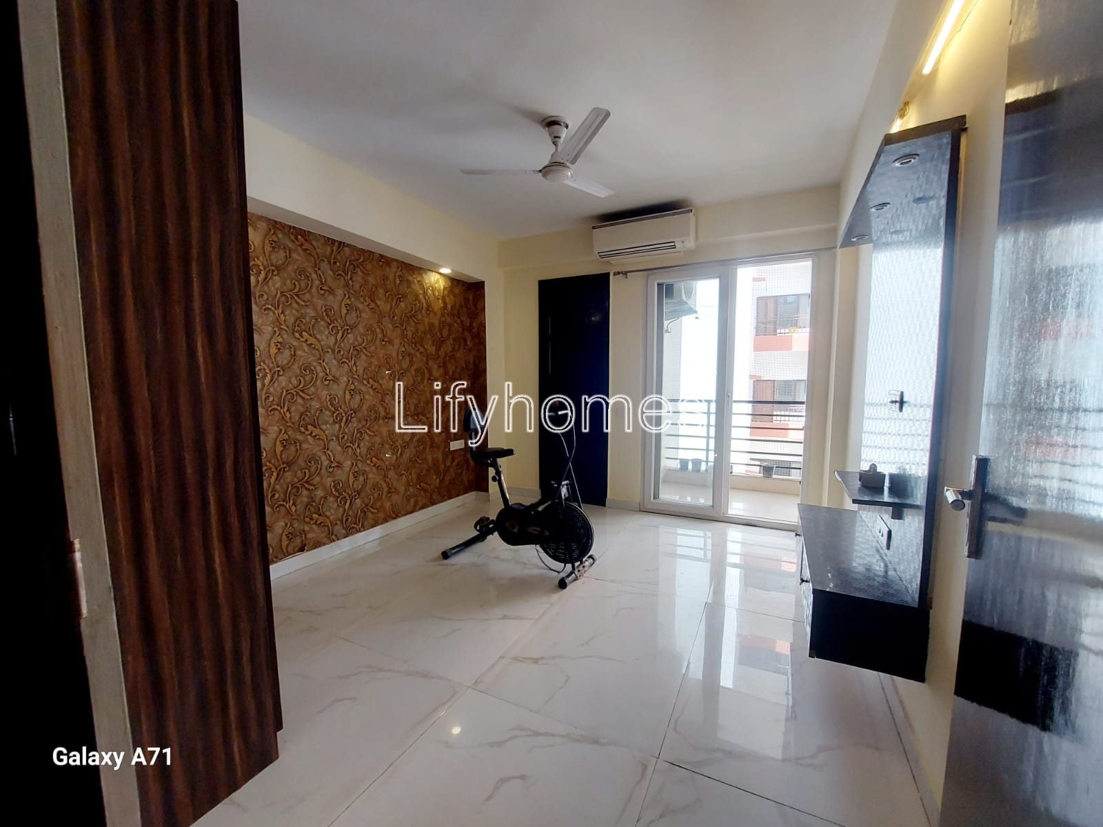 3 BHK Builder Floor For Rent in Greenwood City, Sector 45, Gurgaon — photo 5