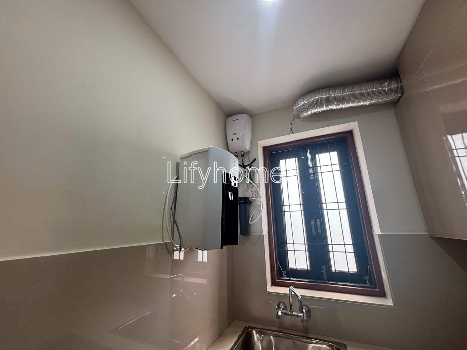 1 BHK Builder Floor For Rent in Sector 45, Gurgaon — photo 5