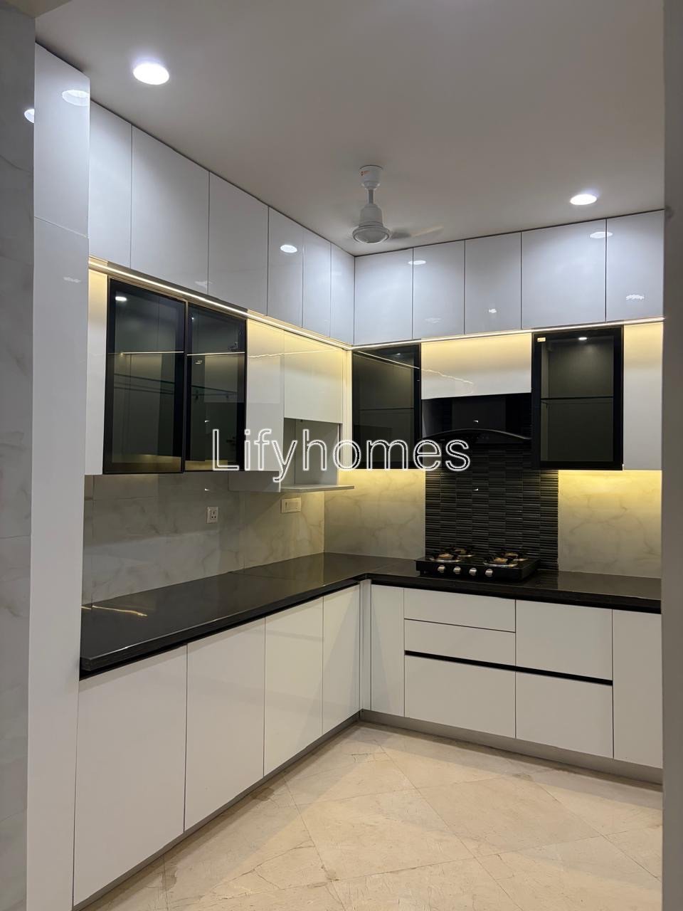 3 BHK Builder Floor For Rent in Sector 27, Gurgaon — photo 2
