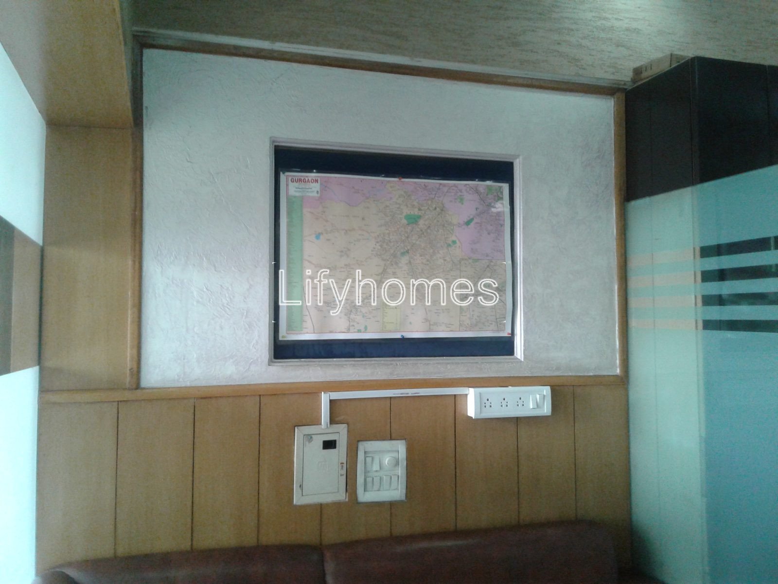 Commercial Shop For Sale in Sushant Shopping Arcade, Sushant Lok Phase 1, Block B, Gurgaon — photo 3
