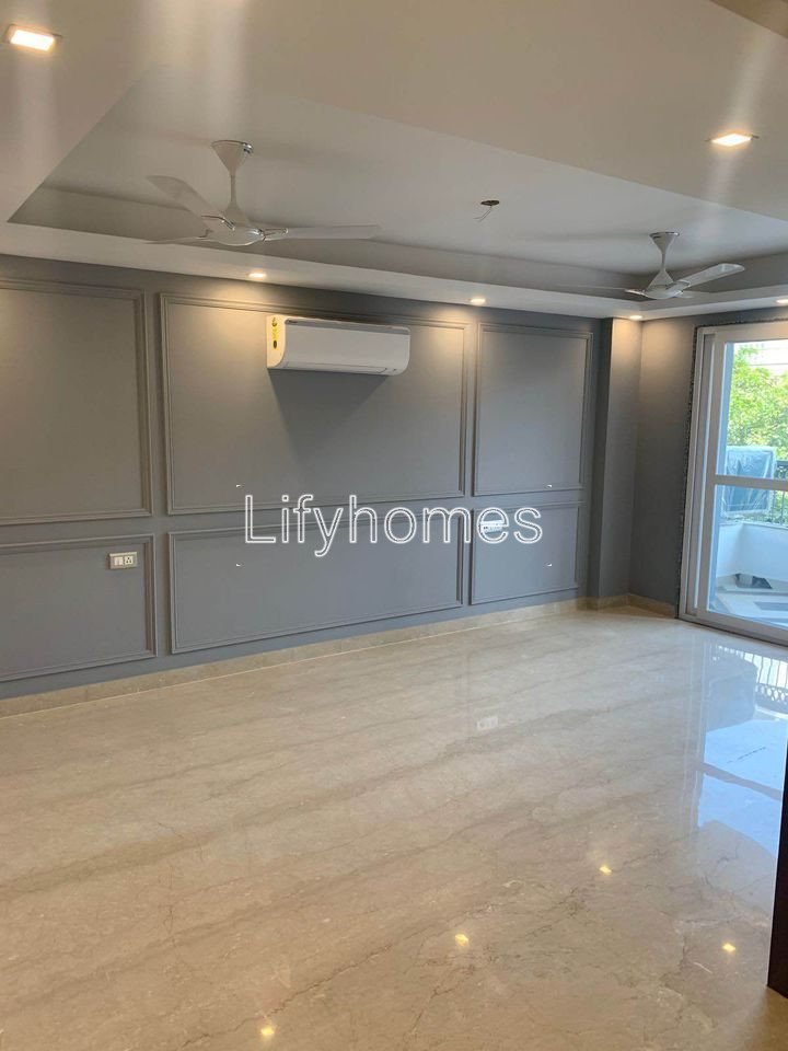 4 BHK Builder Floor For Sale in Suncity, Sector 54, Gurgaon — photo 3