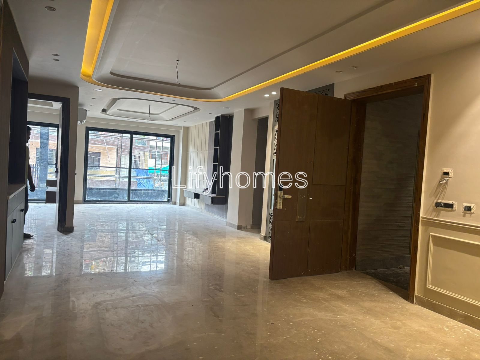 4 BHK Builder Floor For Sale in Suncity, Sector 54, Gurgaon — photo 4