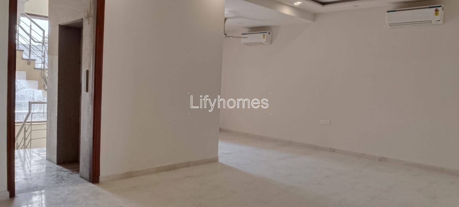 1 BHK Builder Floor For Rent in Sector 27, Gurgaon — photo 2