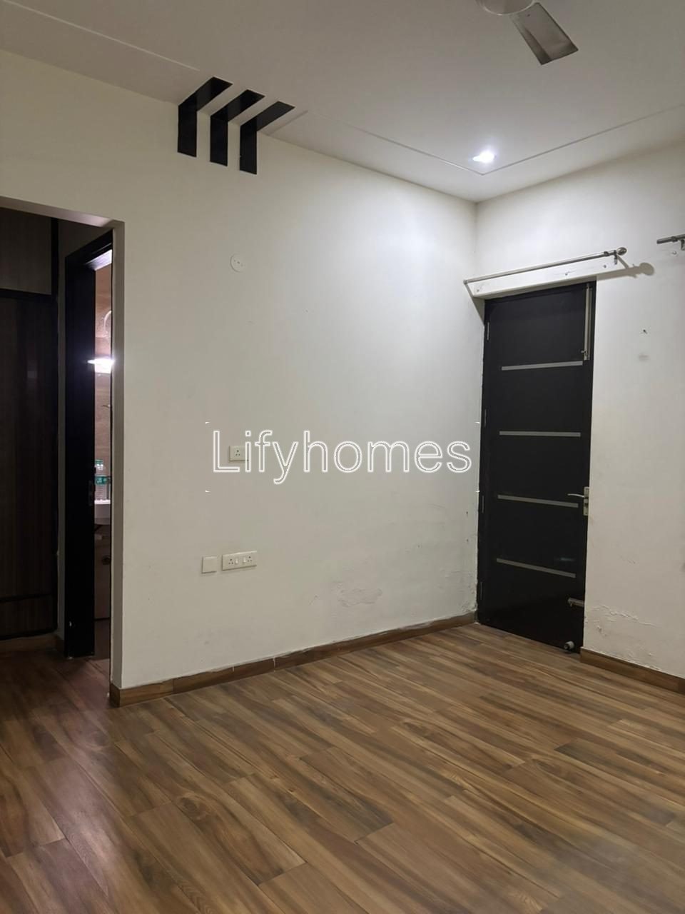 3 BHK Builder Floor For Rent in Sector 27, Gurgaon — photo 5