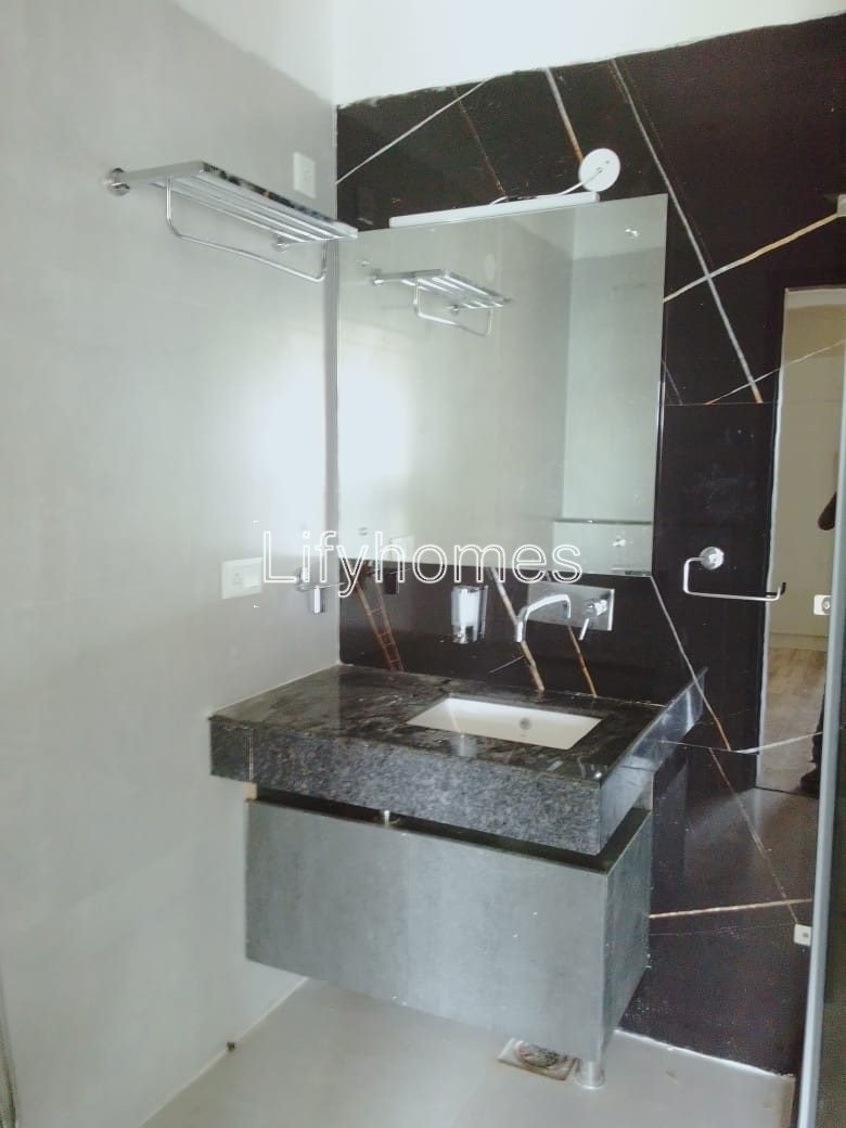 3 BHK Builder Floor For Rent in Sector 27, Gurgaon — photo 5