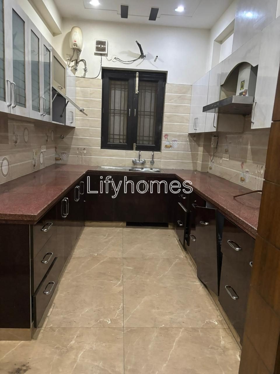 3 BHK Builder Floor For Rent in Sector 27, Gurgaon — photo 2