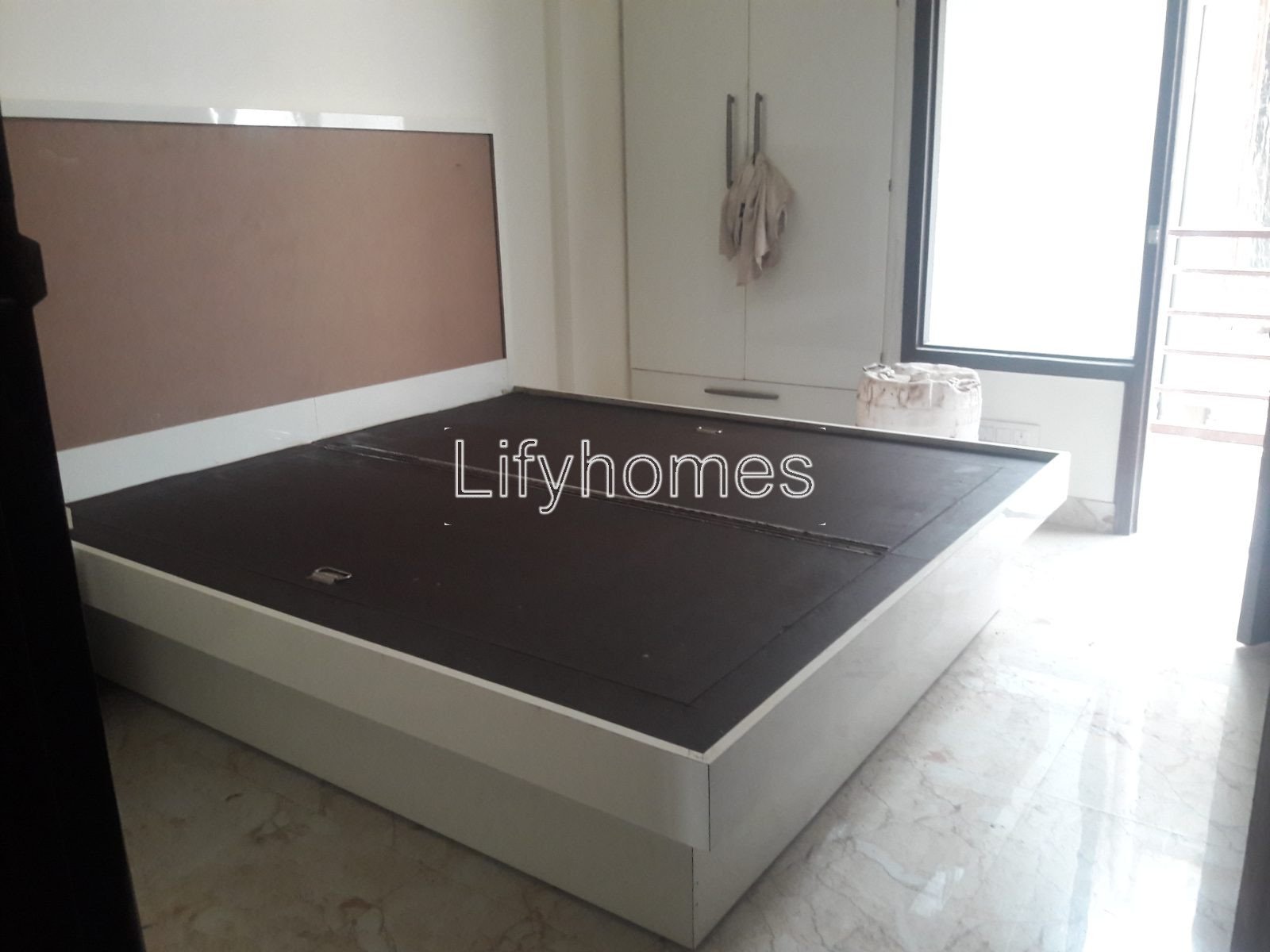 1 BHK Builder Floor For Rent in Sector 27, Gurgaon