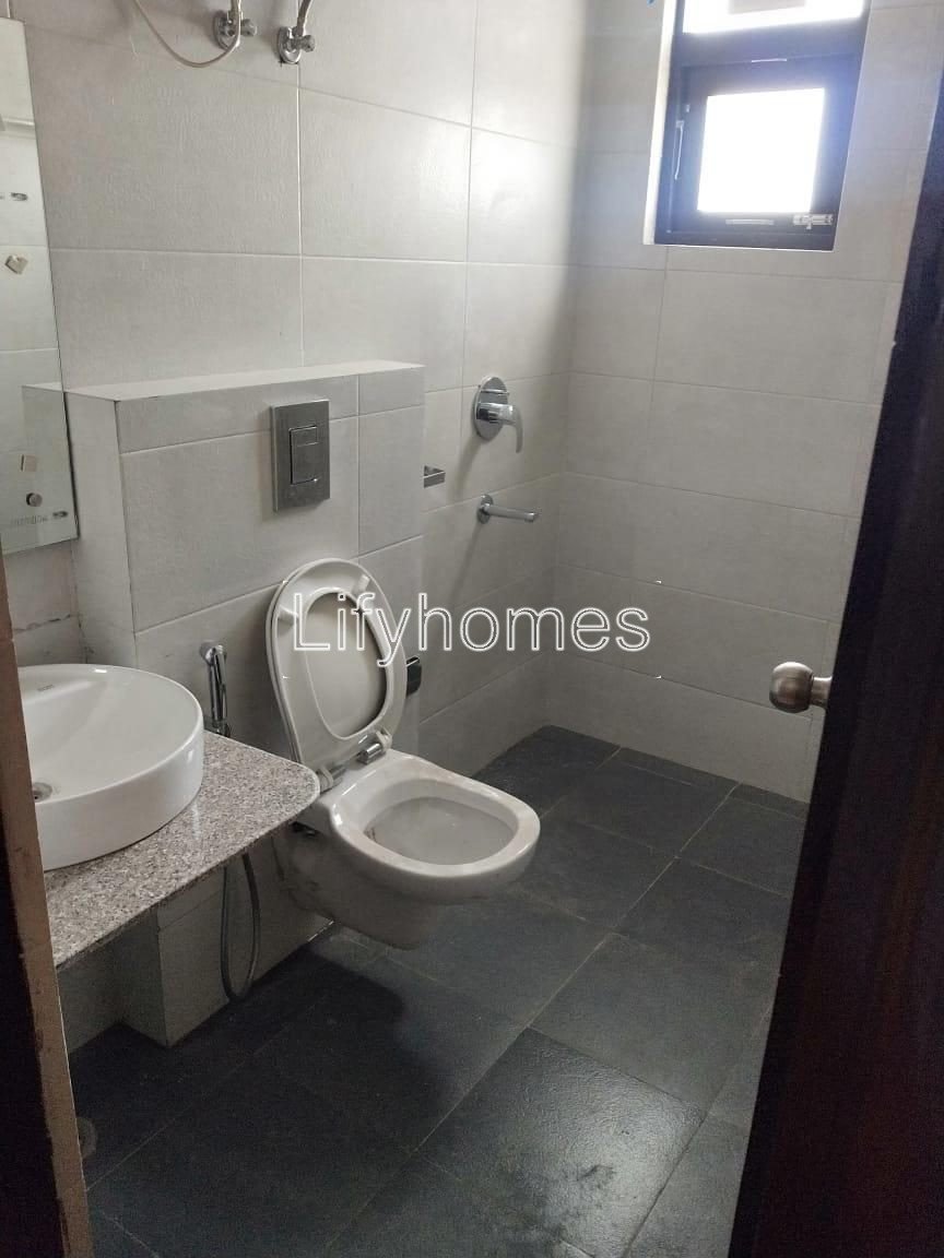 1 BHK Builder Floor For Rent in Sector 27, Gurgaon — photo 3