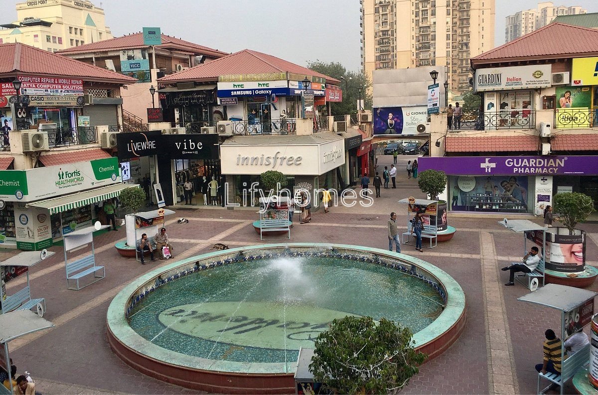 Commercial Office Space For Sale in DLF Galleria Market, DLF Phase 4, Gurgaon
